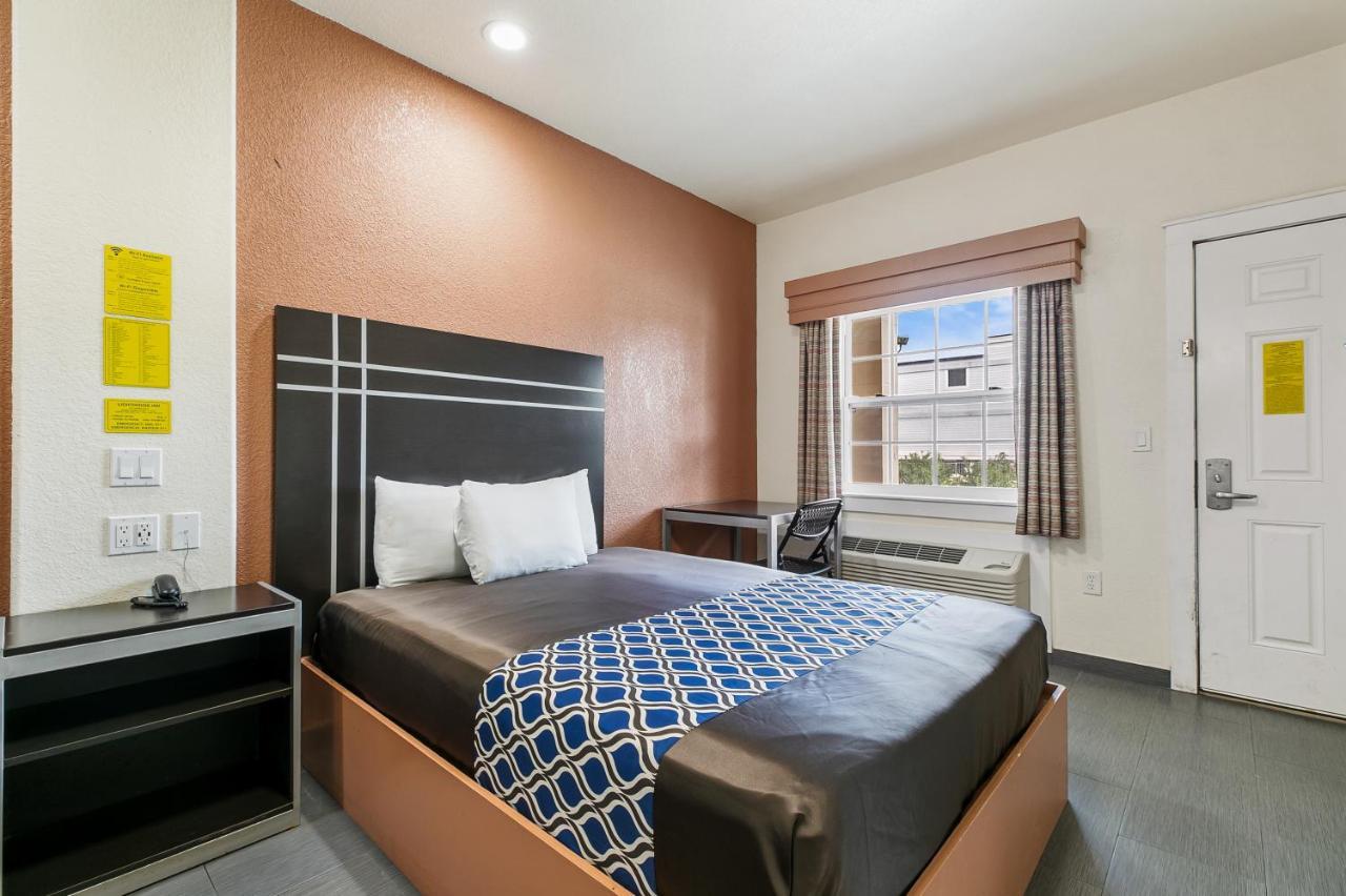 Lighthouse Inn South Padre Island Buitenkant foto