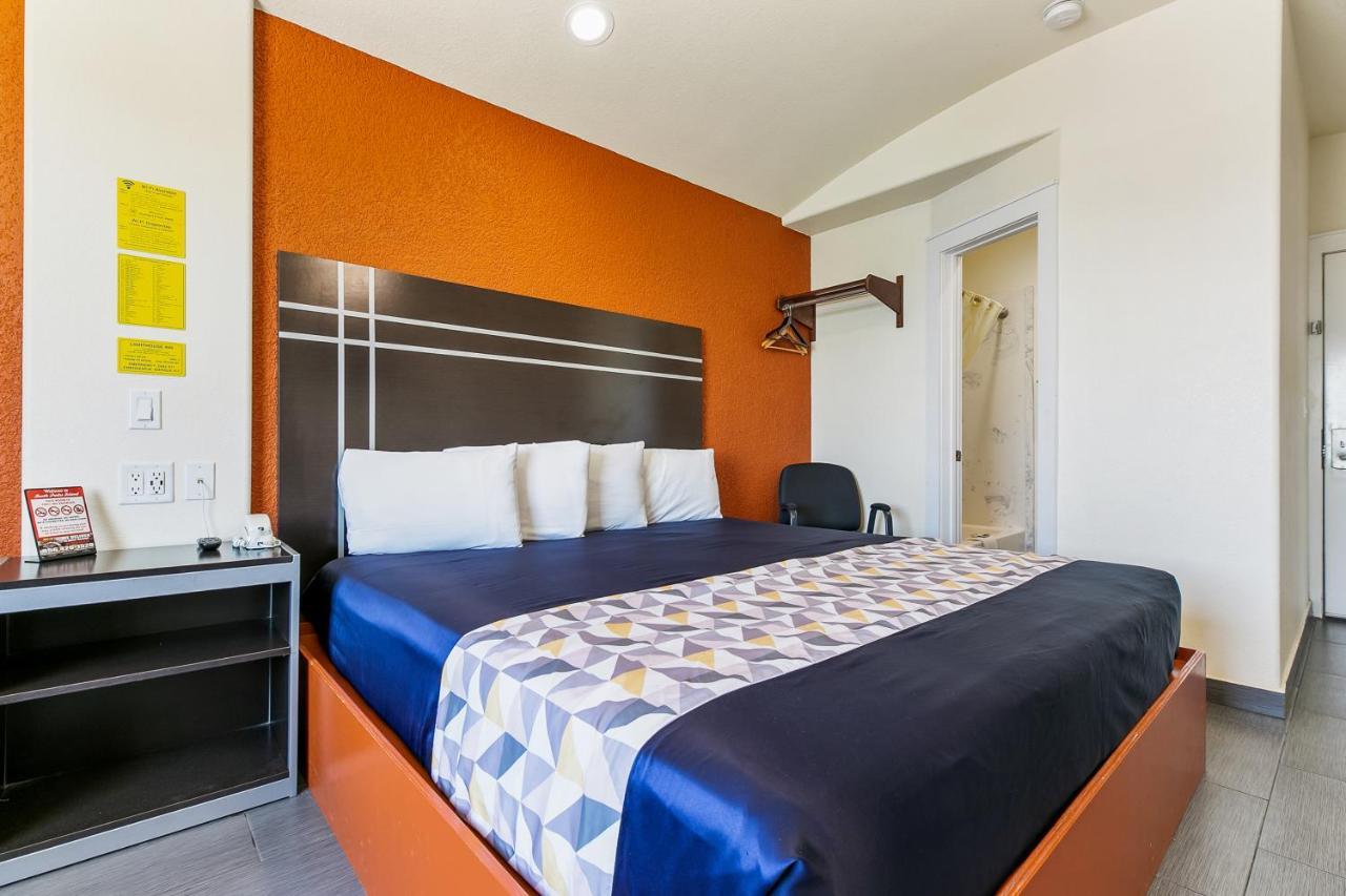 Lighthouse Inn South Padre Island Buitenkant foto